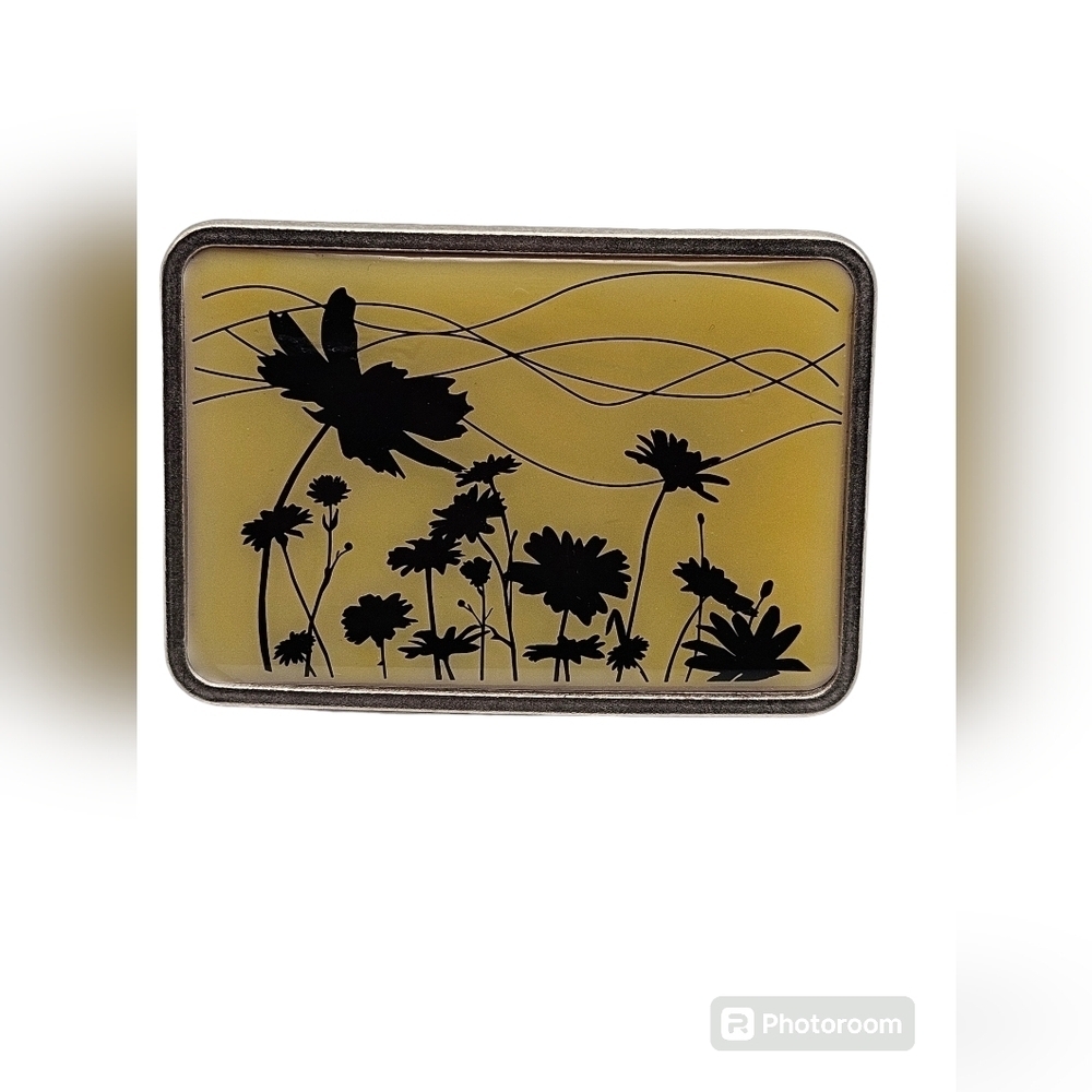 Palm tree belt buckle.
